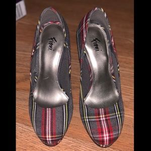Fioni plaid platform heels. Brand new, never worn.